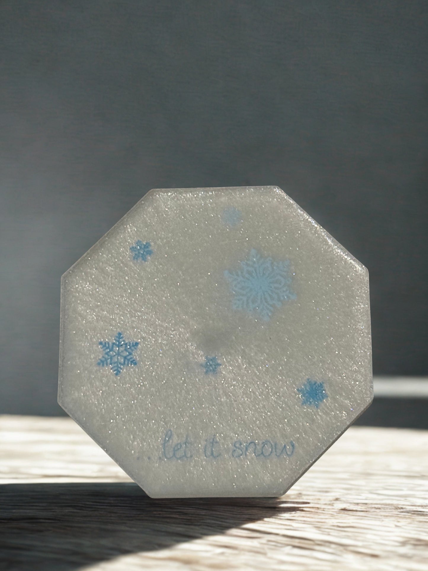 Snow Flake epoxy coasters with holder