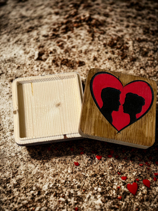 5x5 keep sake pine box